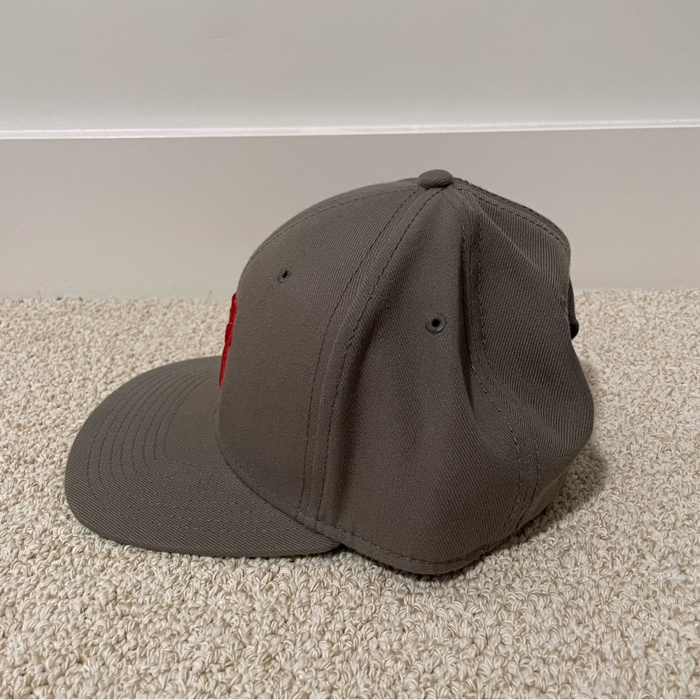 Undefeated SnapBack Hat - Picture 2 of 6